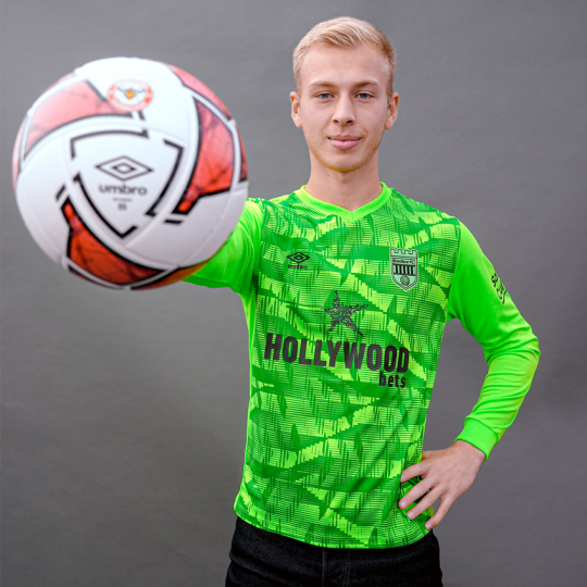 brentford gk kit